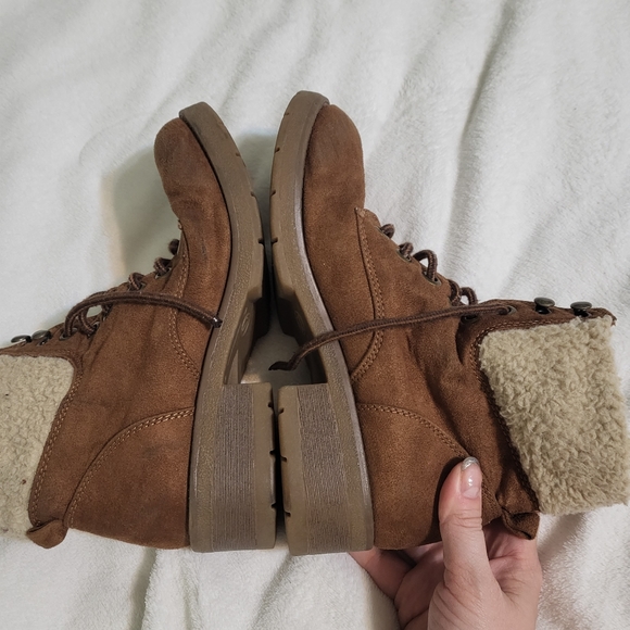 Mossimo Supply Co Ankle Boots Brown 7 - Picture 6 of 13